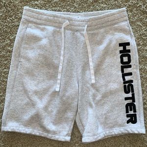 Grey Hollister Men’s fleece shorts, size small